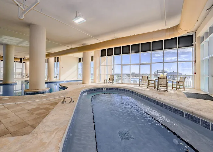 Phoenix Gulf Towers 908